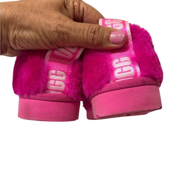 Uggs Fuzzy hot Pink Slippers - Picture 8 of 10